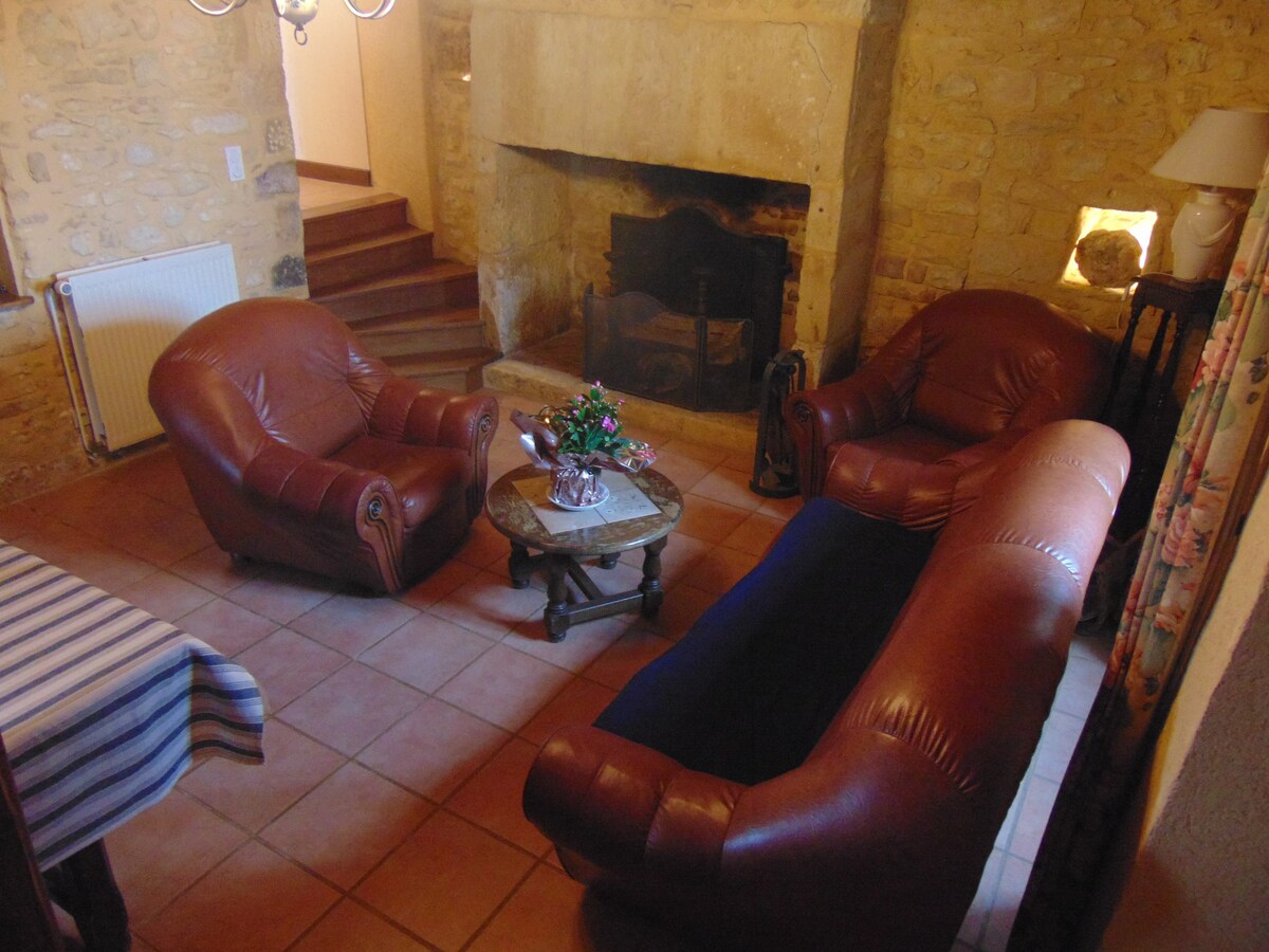 萨尔拉特（ Sarlat ）壁炉带壁炉的Maison Périgourdine