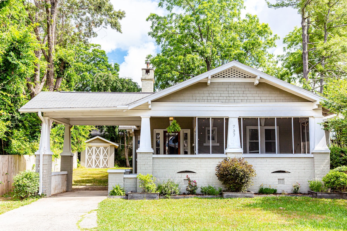 The Hendo Bungalow