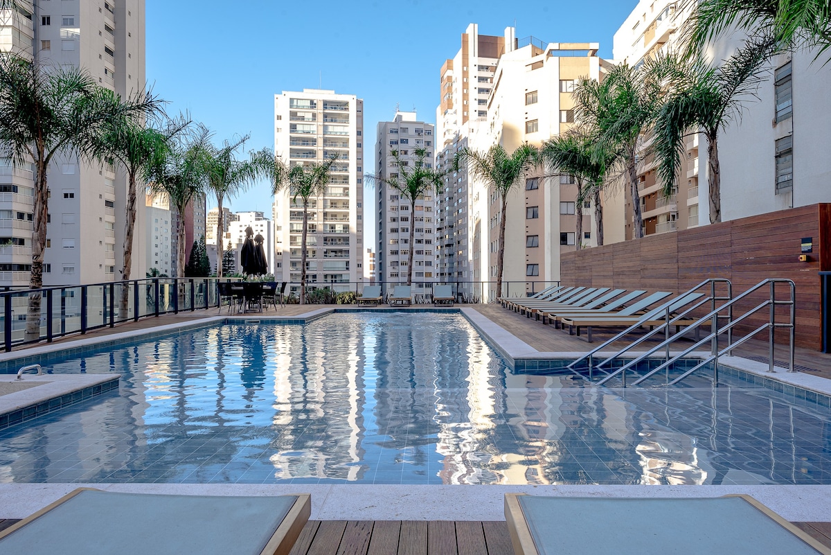 贝拉维斯塔（ Bela Vista ） 16 °单间公寓，带恒温泳池