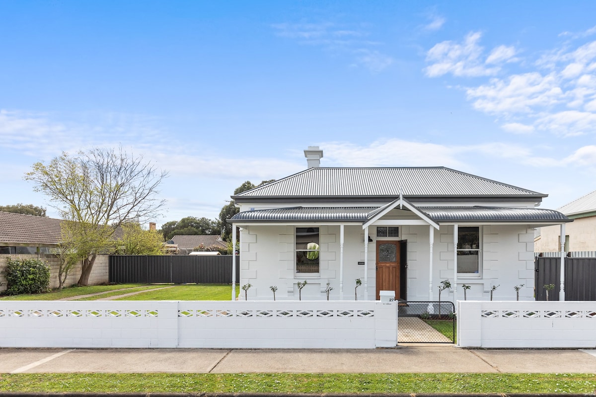 Dalkeith - 1910 charm with modern amenities