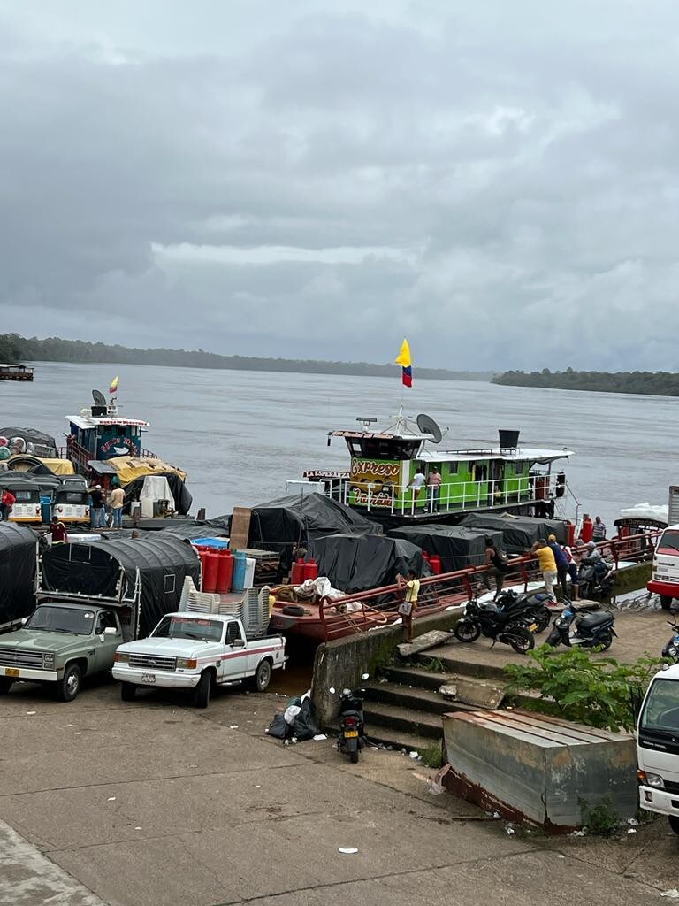 Hotel Tucunaré- Hab doble privada con vista al rio