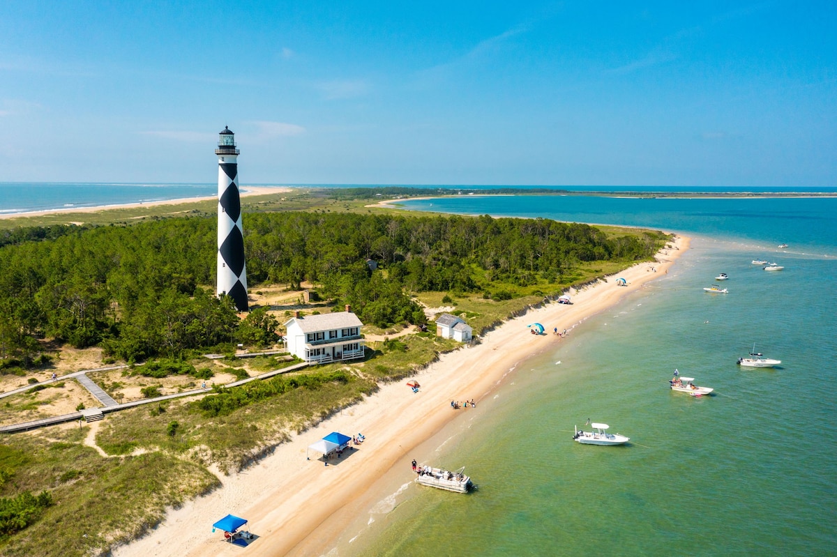 Lookout Cottage | Water Views | Cape Lookout