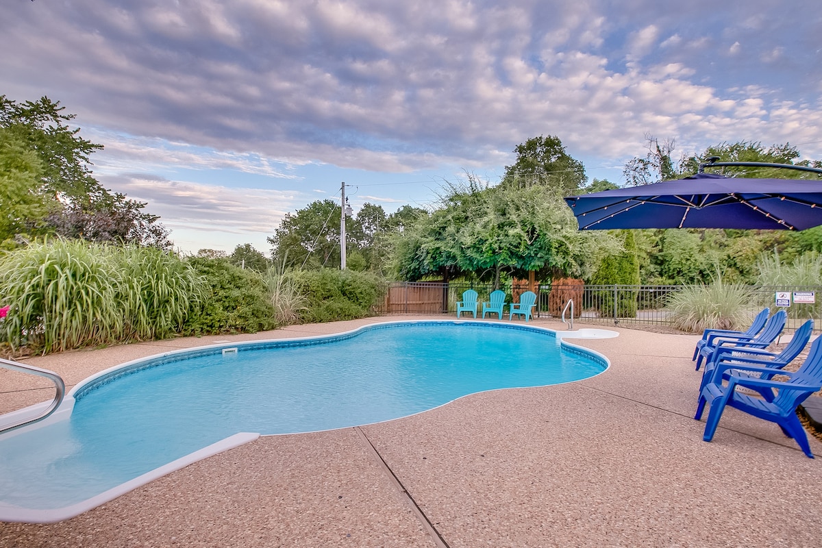 Home with Private Pool & Spa + Near Trails & Lakes