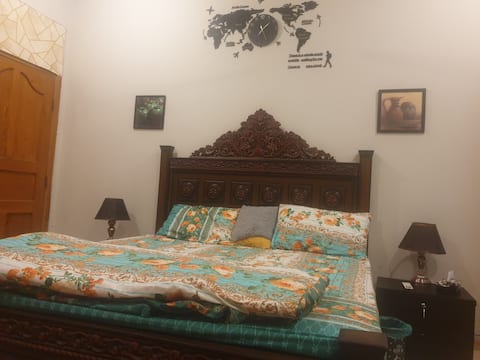 Hi.
Its a 4 bed, upper portion.