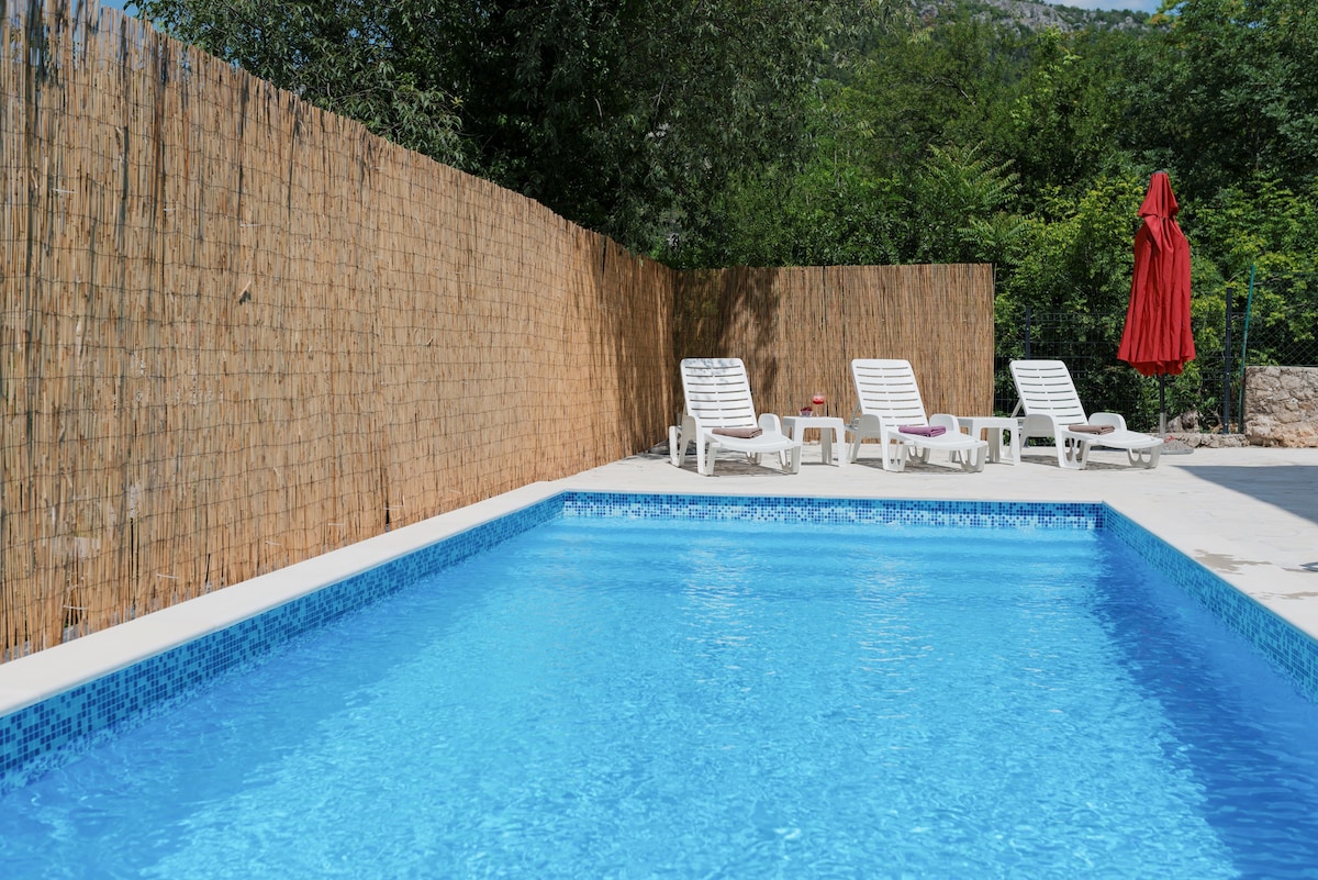 Villa Old Town Stolac - with private pool