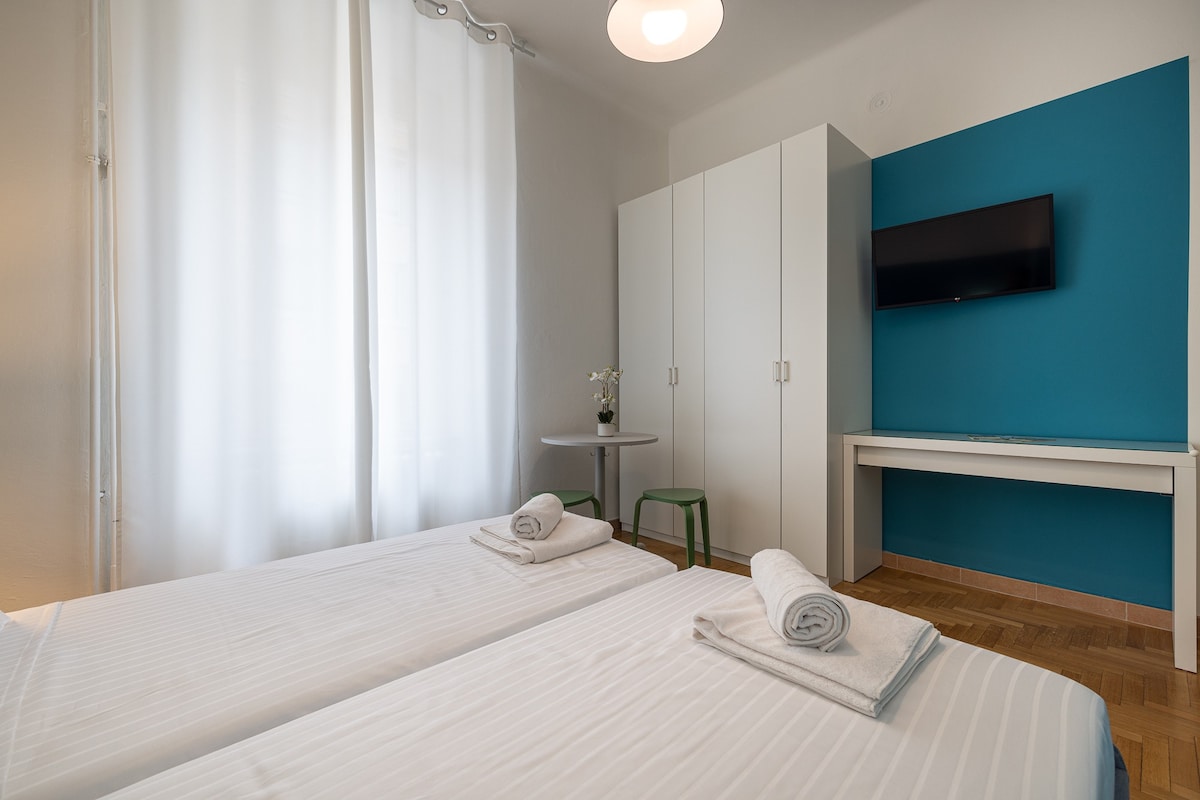 MIA客房|带独立浴室博尔扎诺中心的房间