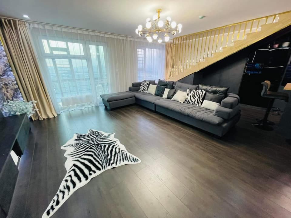 Comfortable 2 floor penthouse with 4 bedrooms