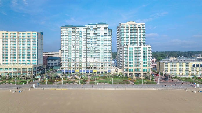 Relax in a 1 bdrm suite on Virginia Beach!