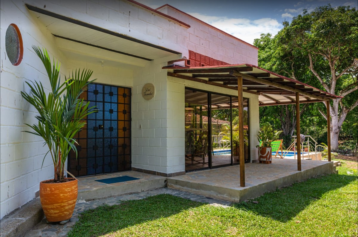 Las Gemelas Estate/House -度假泳池和阳光