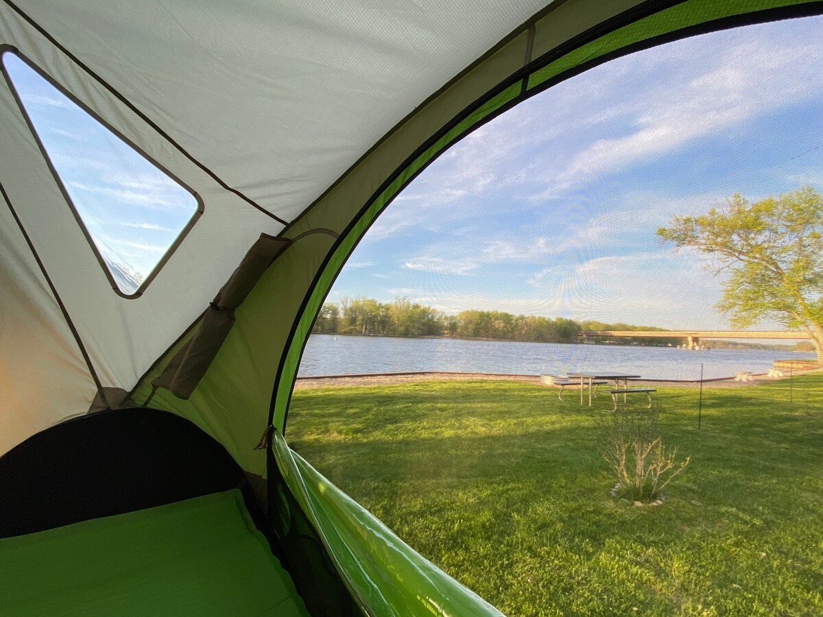 Riverside Camping - One Grand Place - PopUp Tent