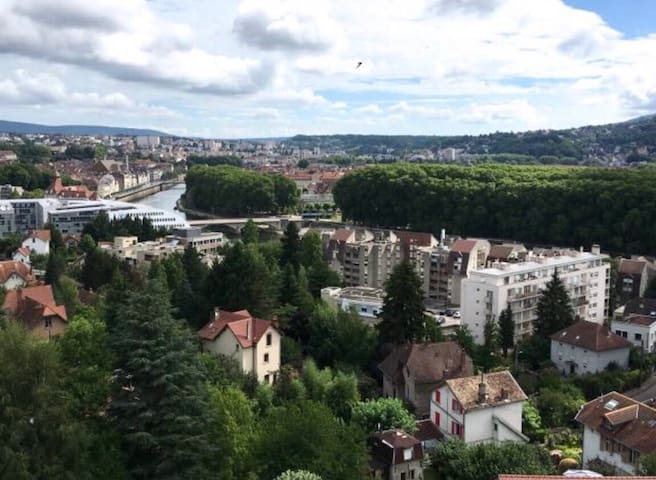 贝桑松 (Besançon)的民宿