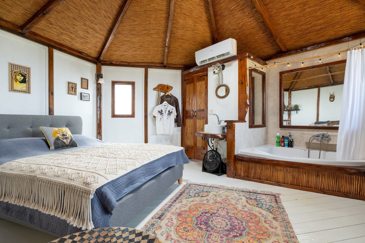 Best view Cosmic cabin 
In Eco village klil