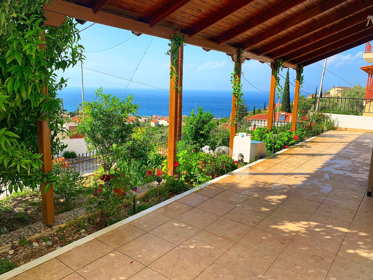 house with sea and mountain view