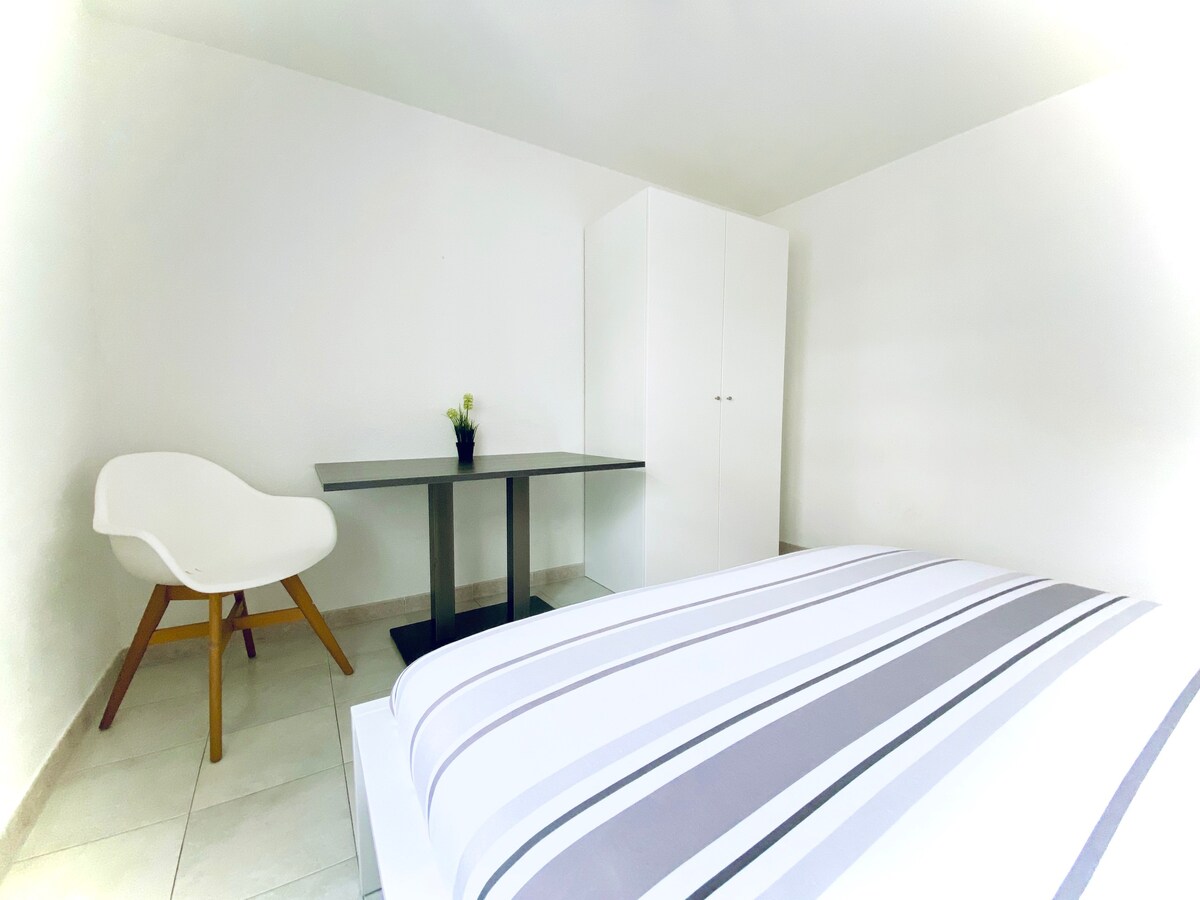 Bodensee公寓： 4个房间和阳光露台