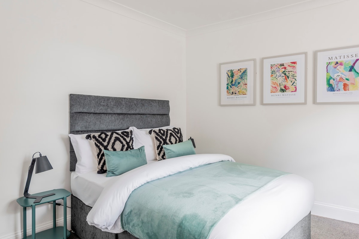 Guest Homes | The Haven at Church Road