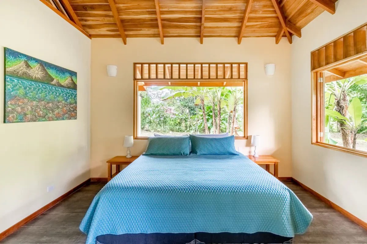 Caribbean Retreat • Pristine Beach just Steps away