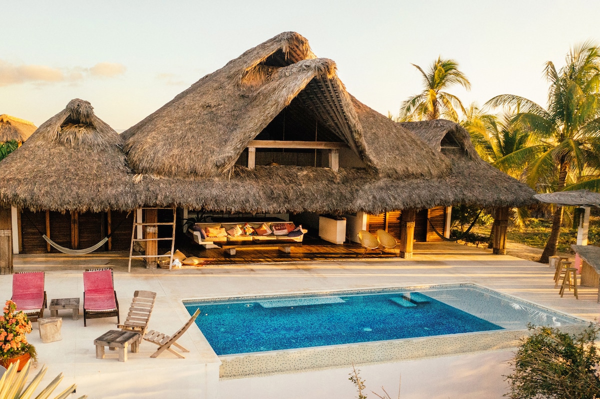 Puerto Escondido Beachfront house with staff