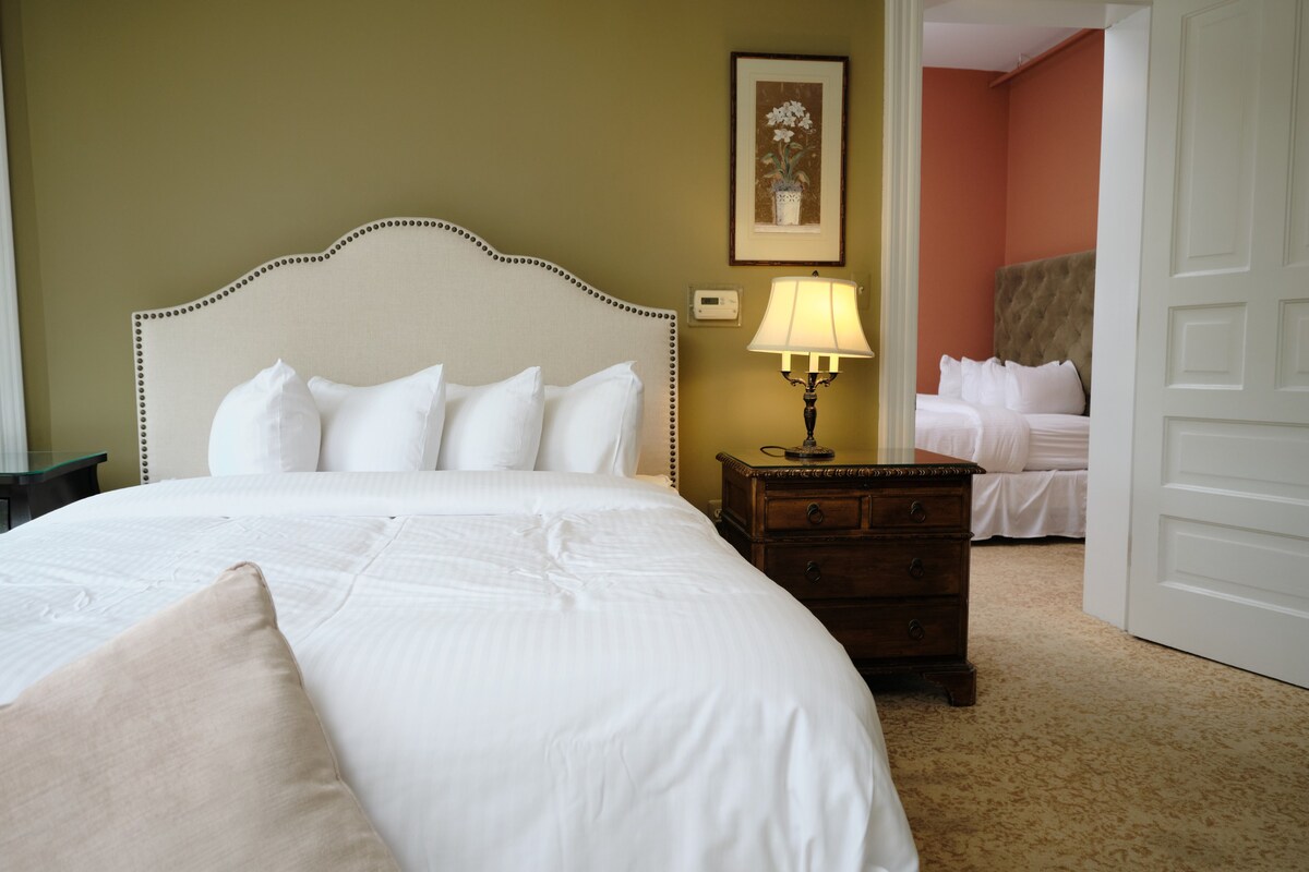 精品酒店的Roehm House两张标准双人床套房