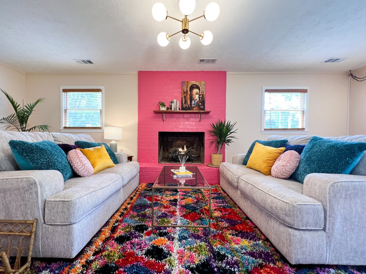 Sunny private basement with garden & fire pit