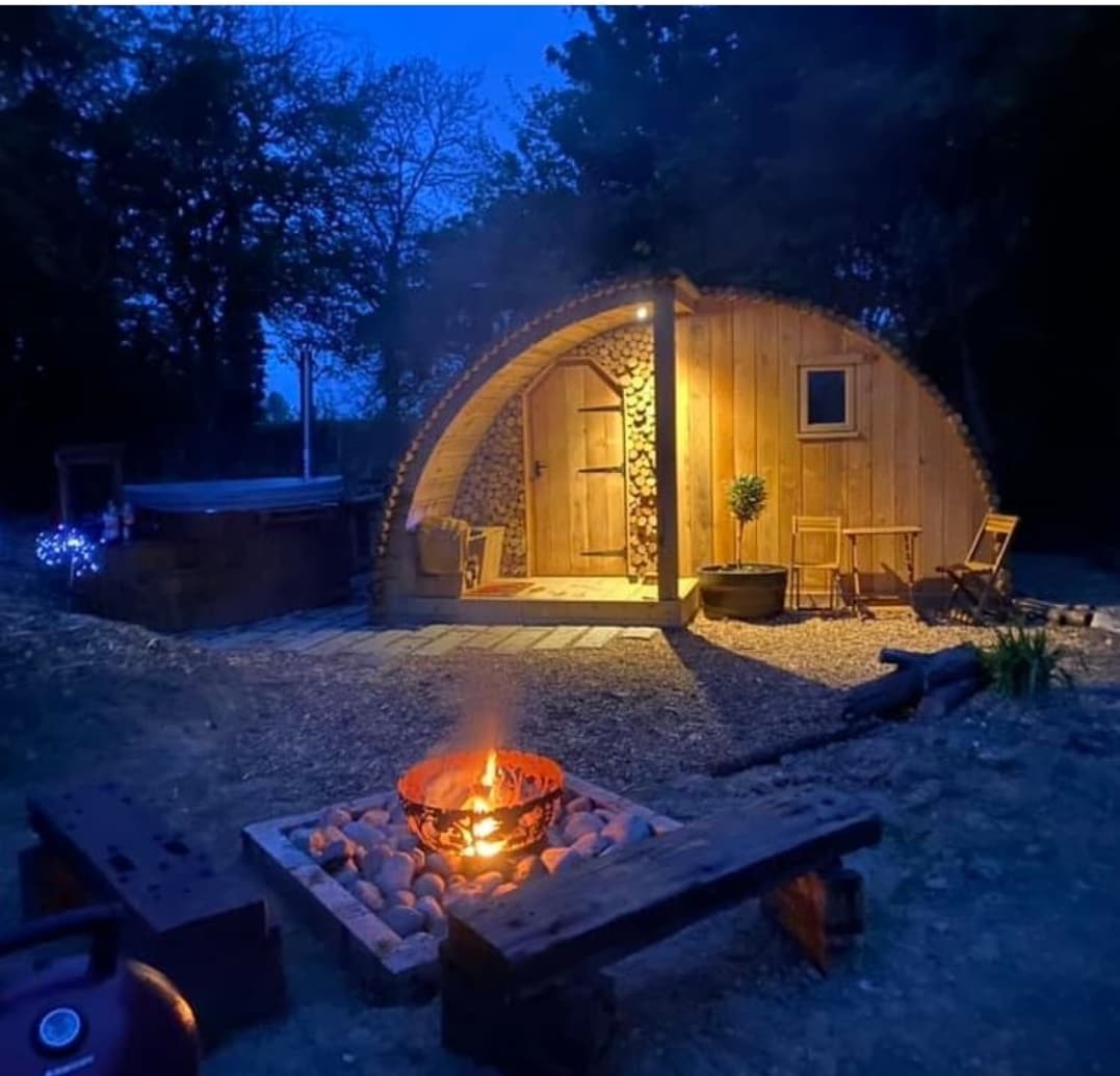 带热水浴缸的海滨木屋
（ Fox Lodge ）