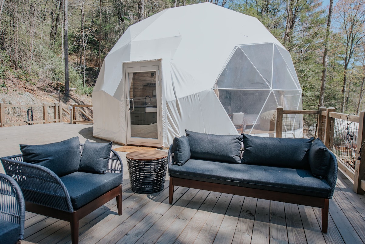 *NEW* Glamp Blue Ridge - Dome 2 (Brunson)