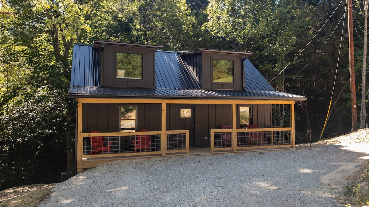 Red River Gorge Wolf Den Luxury Cabin Hottub Wi-Fi