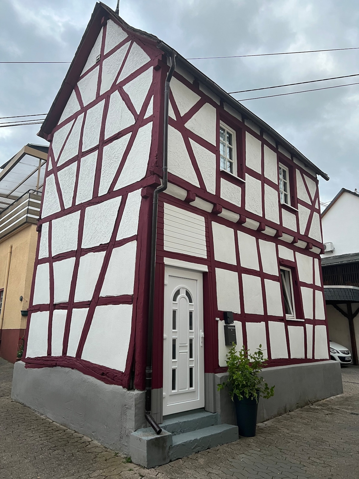 莱茵河畔小屋（ Tiny House am Rhein ）独一无二的古迹保护