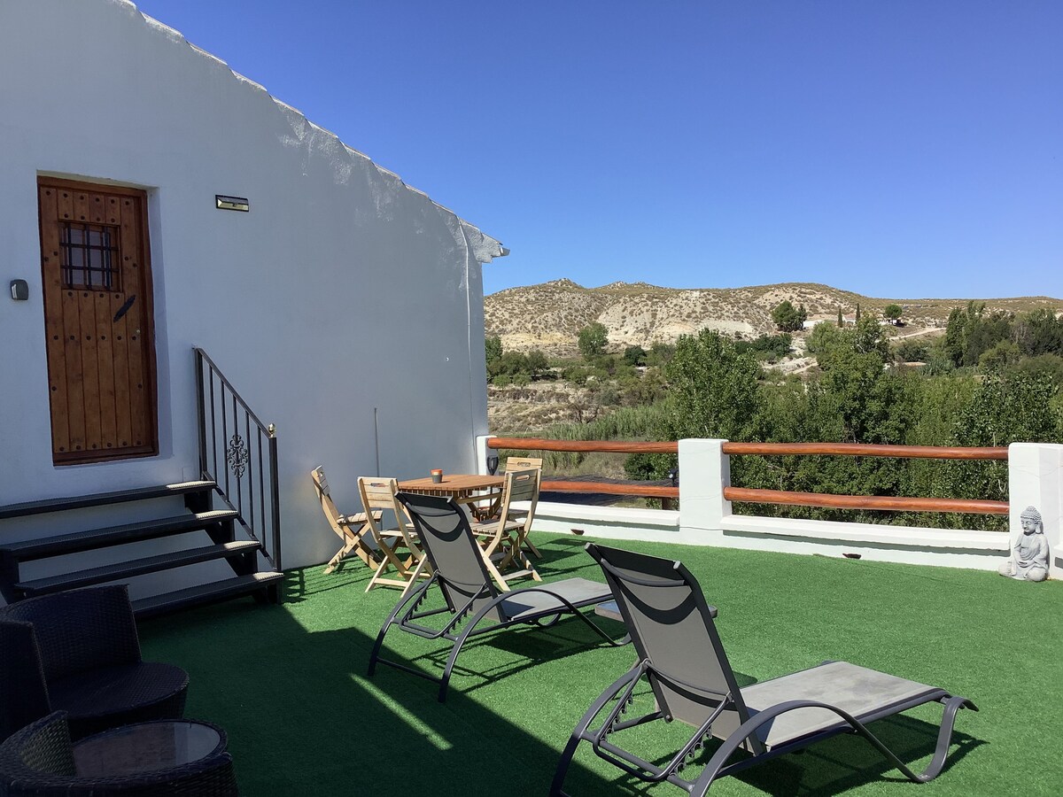Lovely Cortijo in the Andalusian countryside