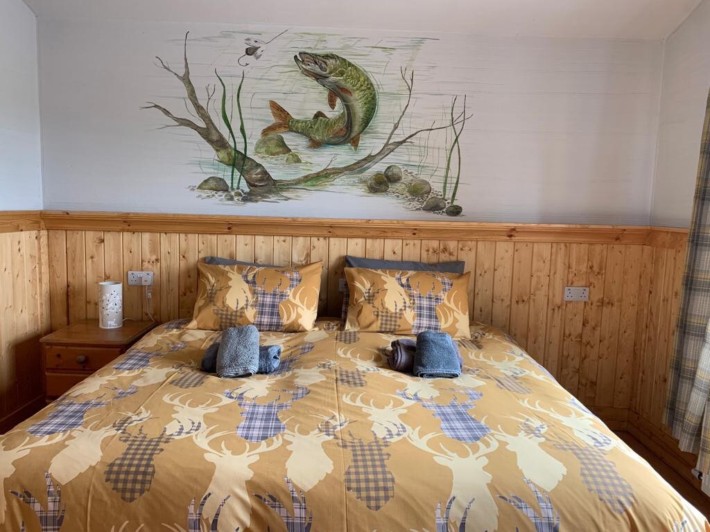 2 bedroom log Cabin, Pike Lodge
