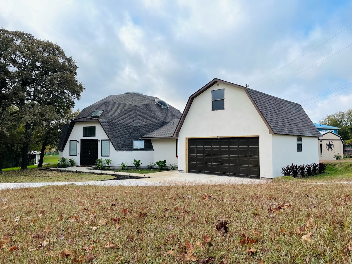 Dome Life @ Eagle Mountain Lake, DFW!