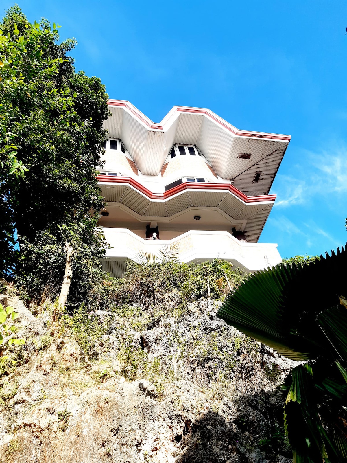 Avana Hills Boracay Prime Family Suite