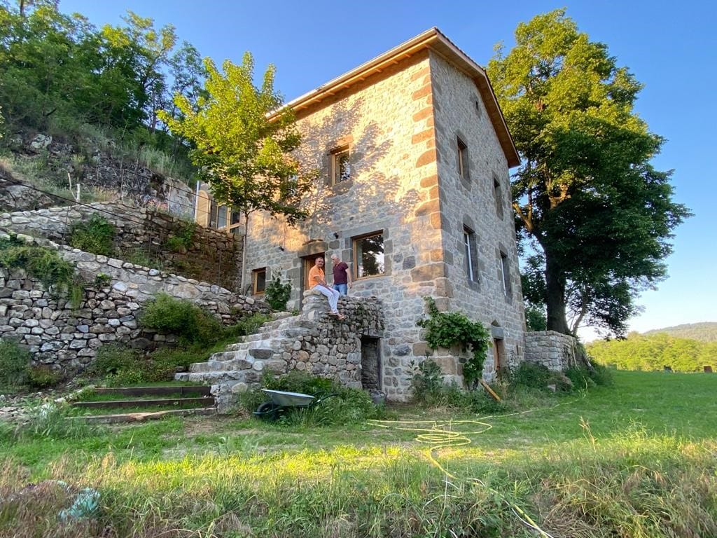 "Le Monde" - Cottage au bord d'une rivière