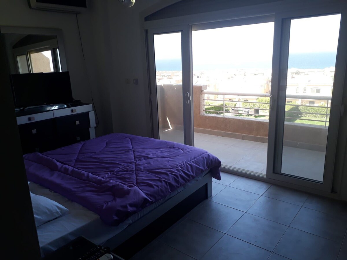 Cheerful sea view twin-house in Telal Ain sokhna