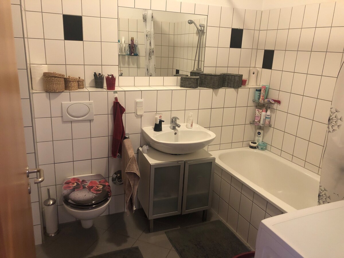 Schöne 3 Raumwohnung in ruhiger Gegend/Stadt nah