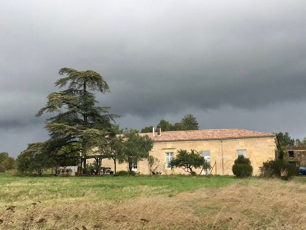 Beau gite au cœur Domaine viticole & arboricole