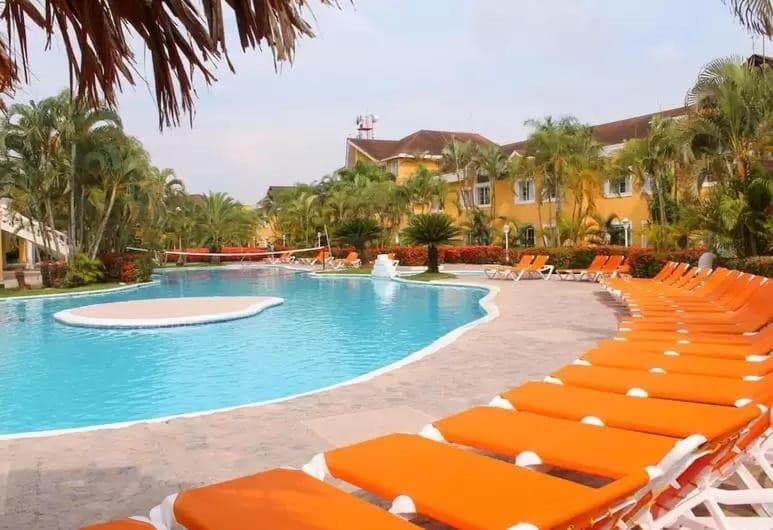 Paradise Villa @ Palma Real Beach Resort