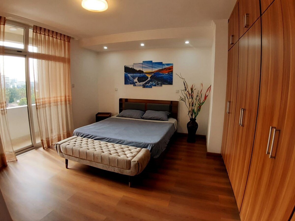 Enjoy Sunrise at Fully Equipped 3 bds apartment