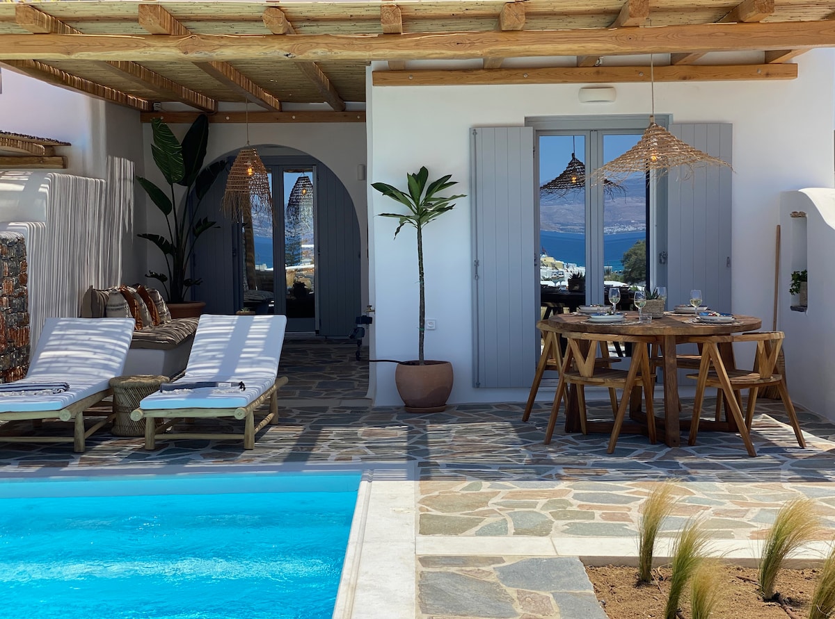 Beachhouse Omega | luxury house  sea view & pool