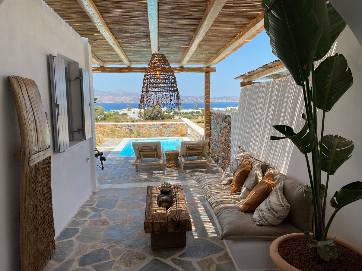 Beachhouse Omega | luxury house  sea view & pool
