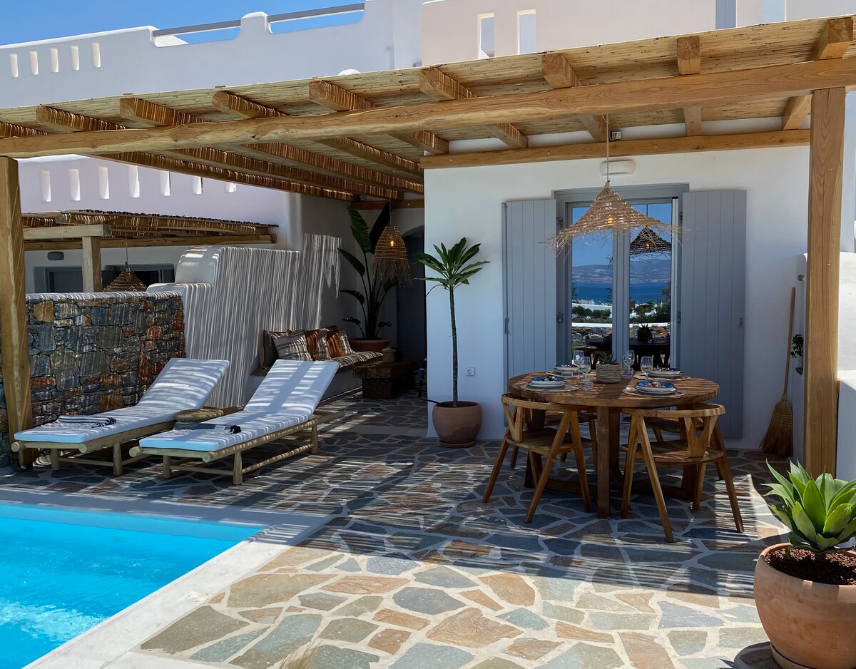 Beachhouse Omega | luxury house  sea view & pool