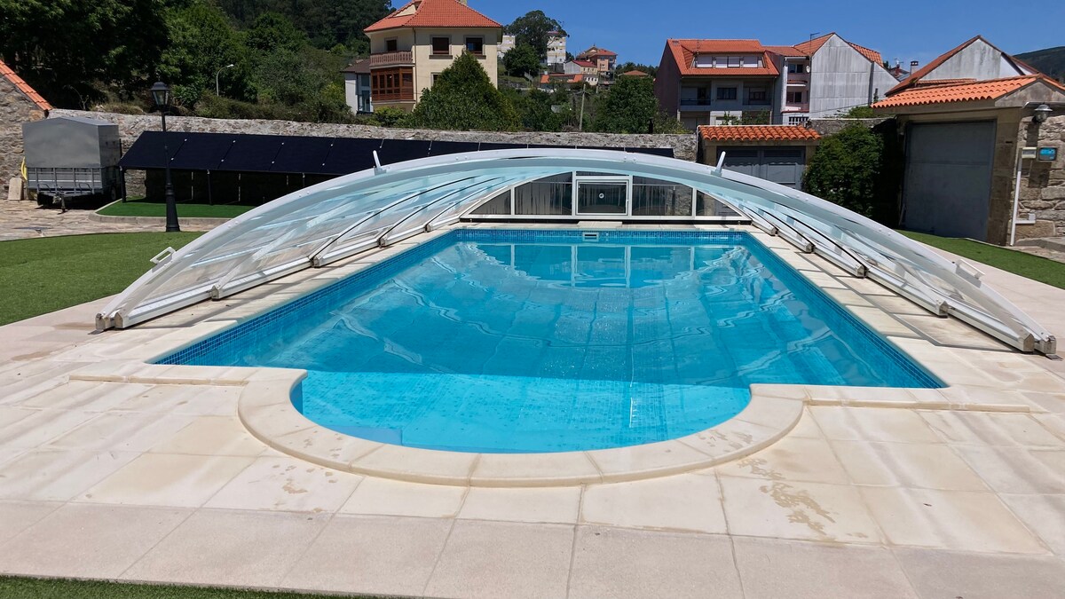 PRECIOSO APARTAMENTO CON PISCINA Y BARBACOA.