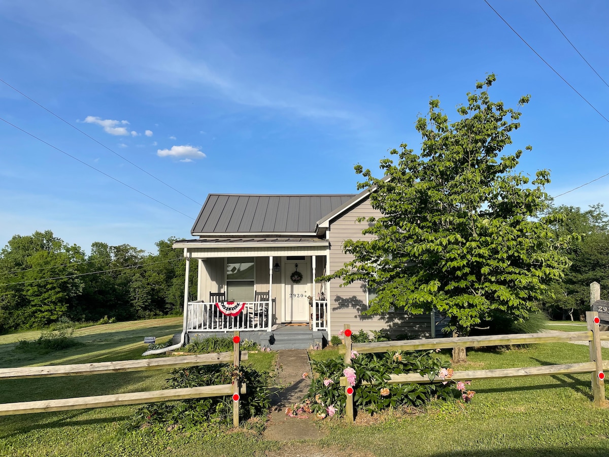 Foothills Farmhouse - West Union, Ohio