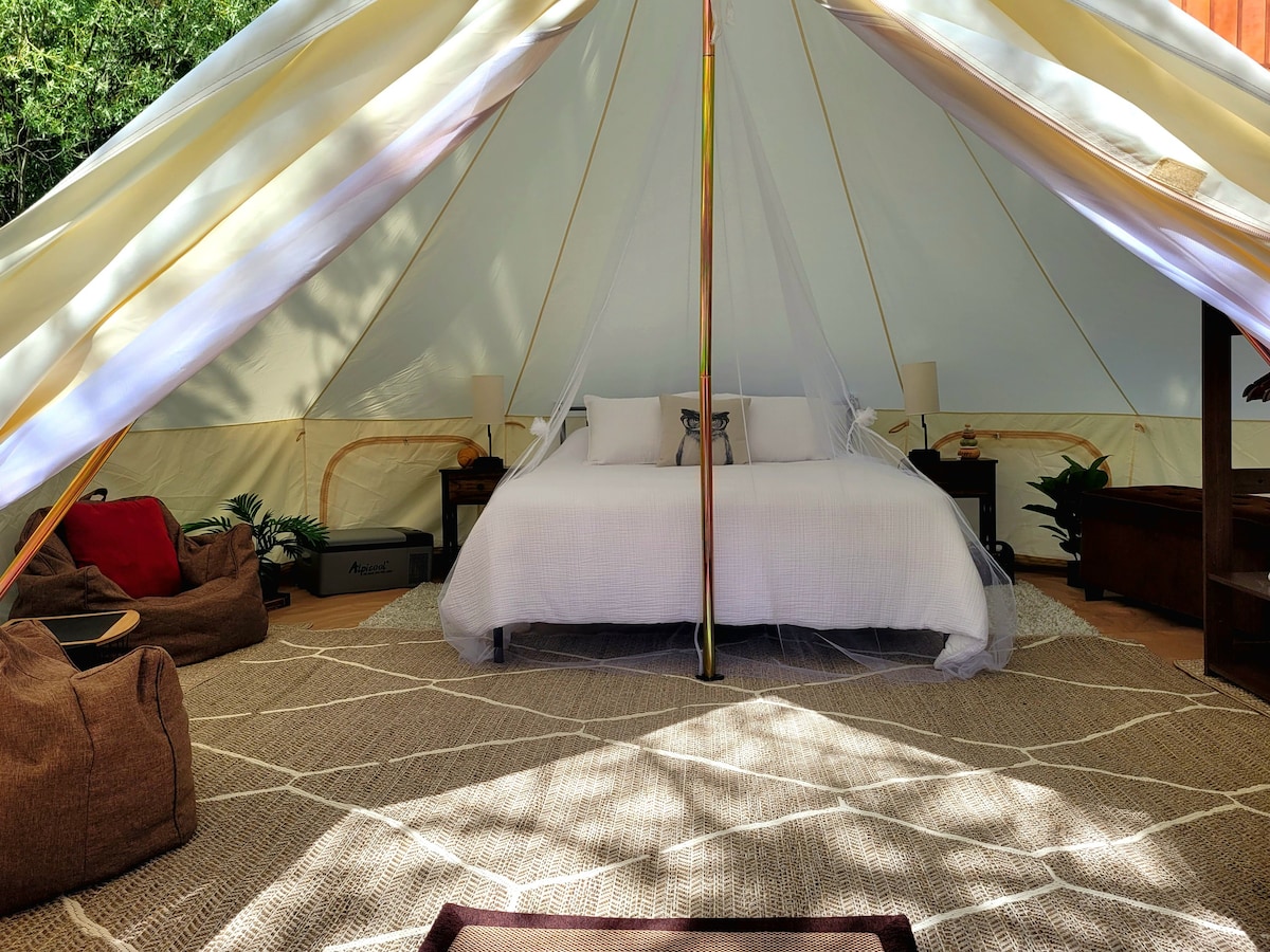 Upscale glamping on the Little Deschutes River