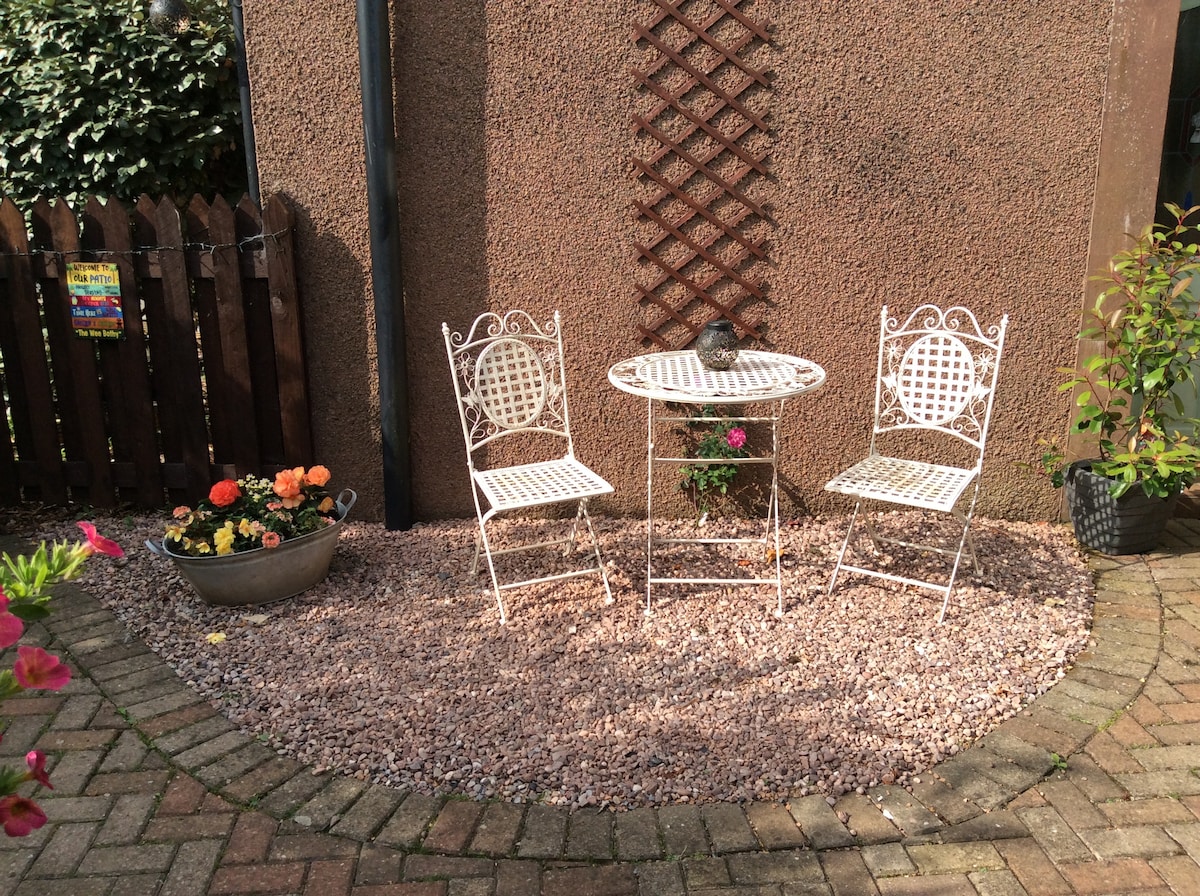 "The Wee Bothy" - Studio Annex - near Arbroath.