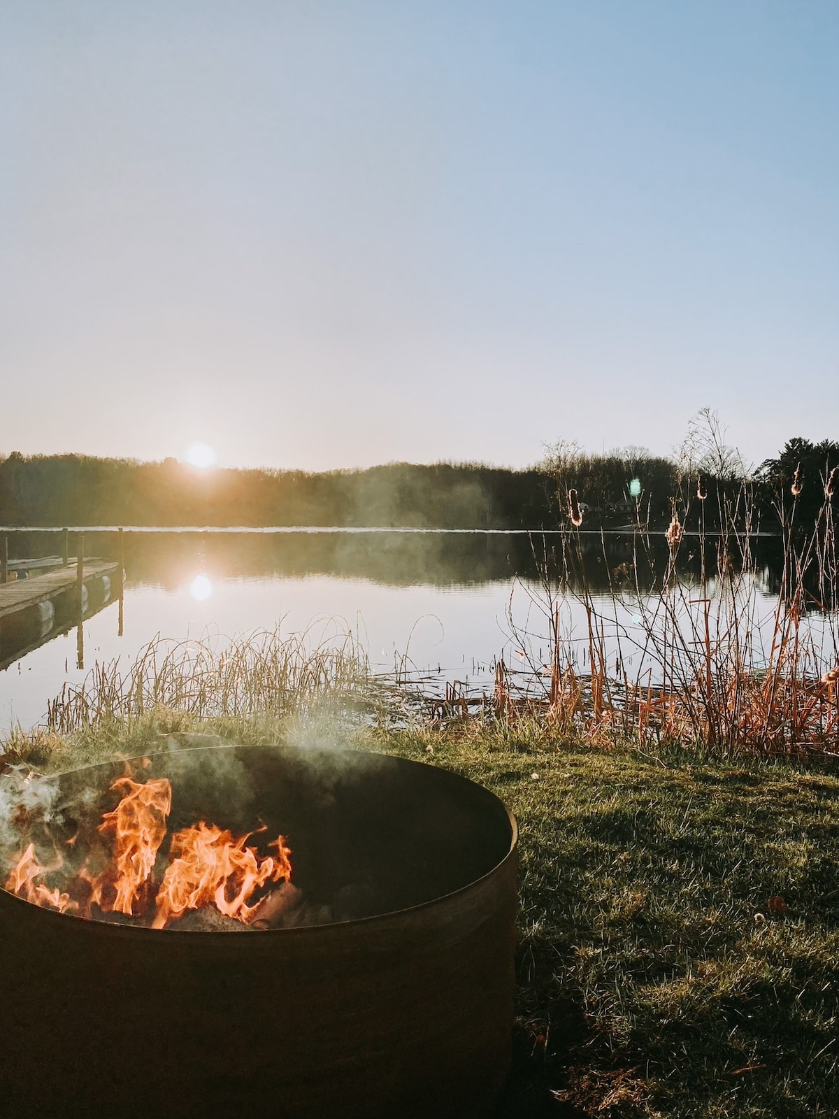 Cozy Cottage on Smith Lake