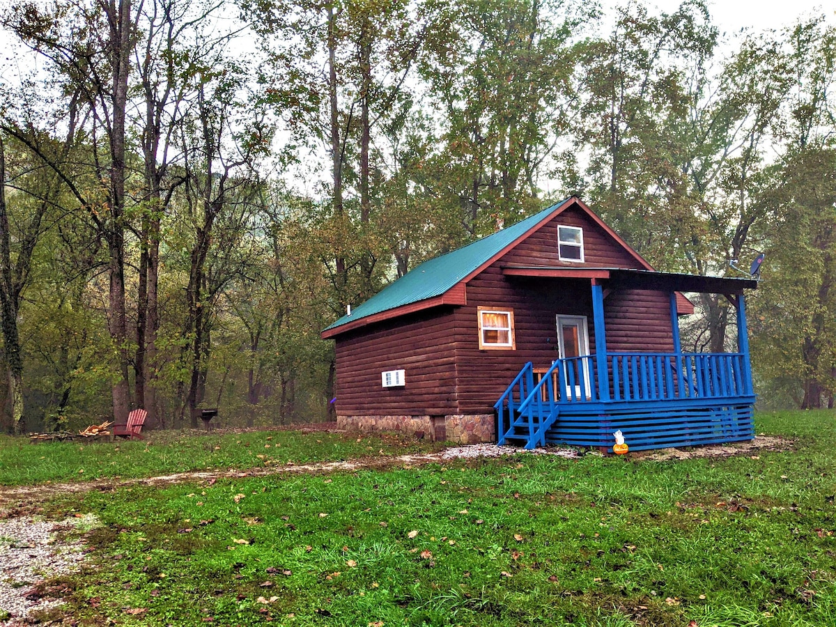 Riverside Blue ~Cute clean cabin Rockcastle River!