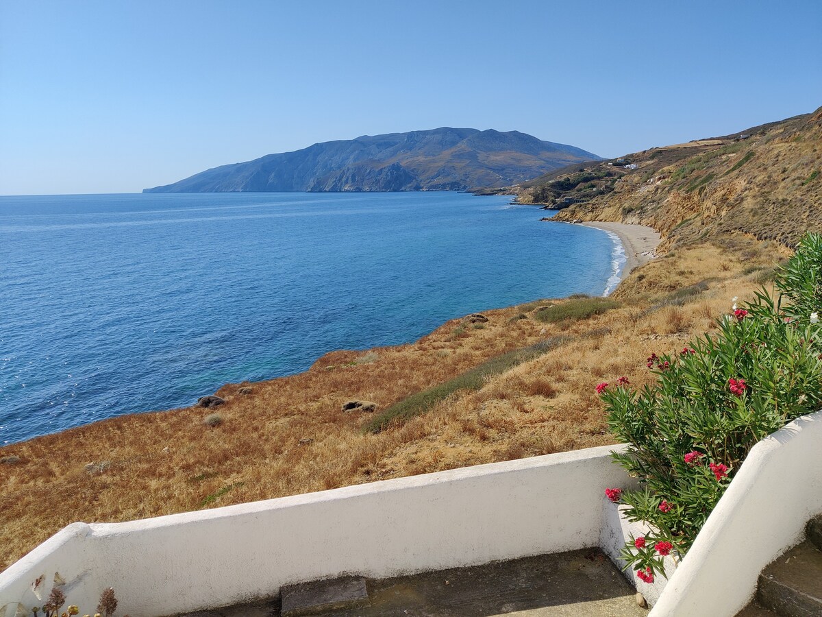 Quiet Cycladic Home With Panoramic Sea View Skyros