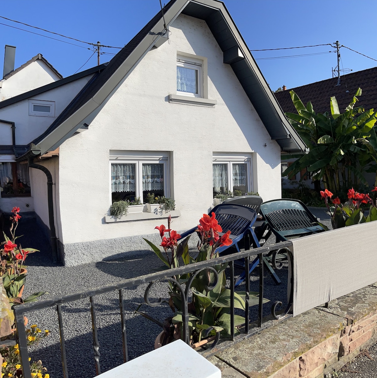 Petite maison alsacienne au coeur du village