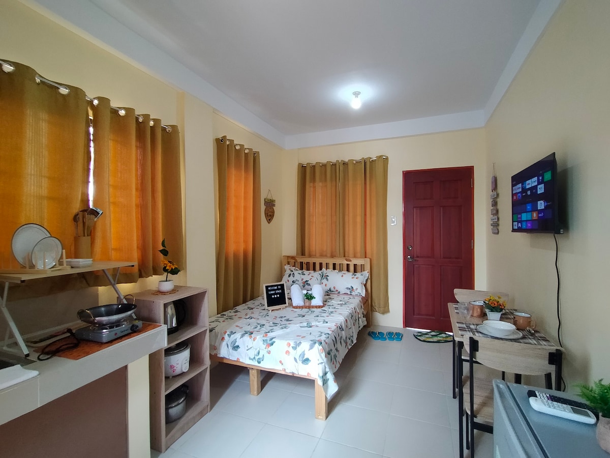 Sunny Space near EK w/ WiFi & Netflix (Arbi Homes)