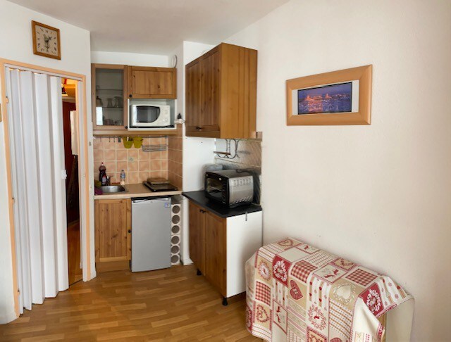拉福克斯（ la Foux ）迷人的单间公寓，面积为20平方米，可入住4人
